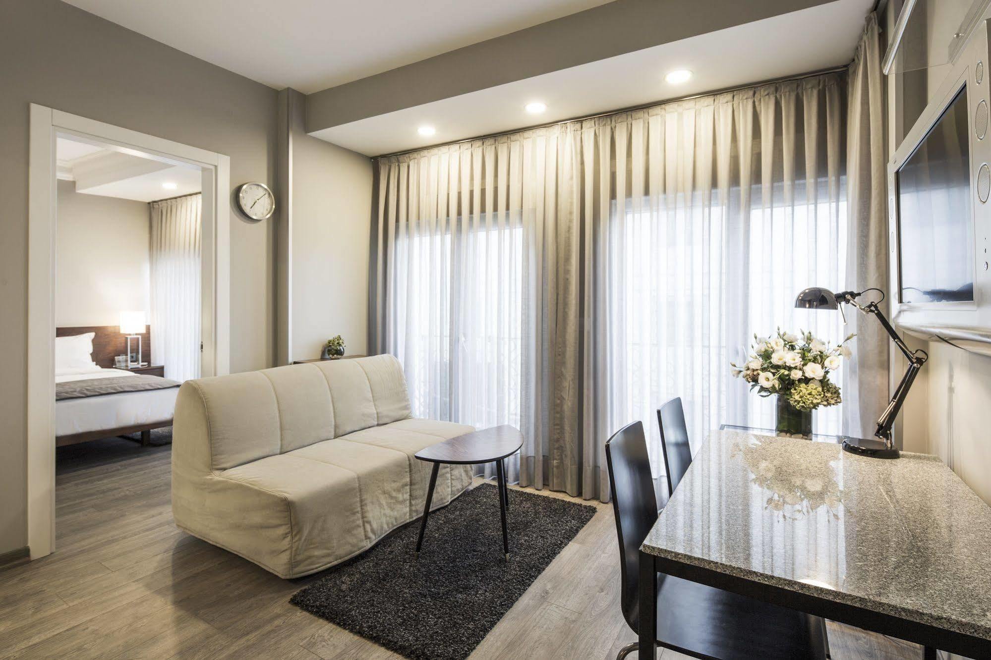 Taxim Suites Residences Istanbul Exterior photo